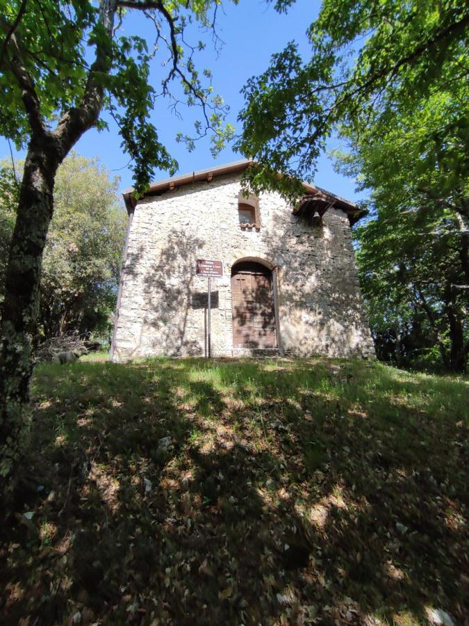 La Bottega Del Fabbro Affitto Breve Villa Contigliano Exterior photo
